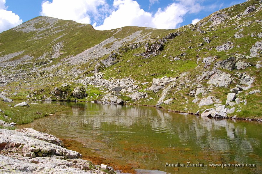 29 Lago di Varobbio.JPG